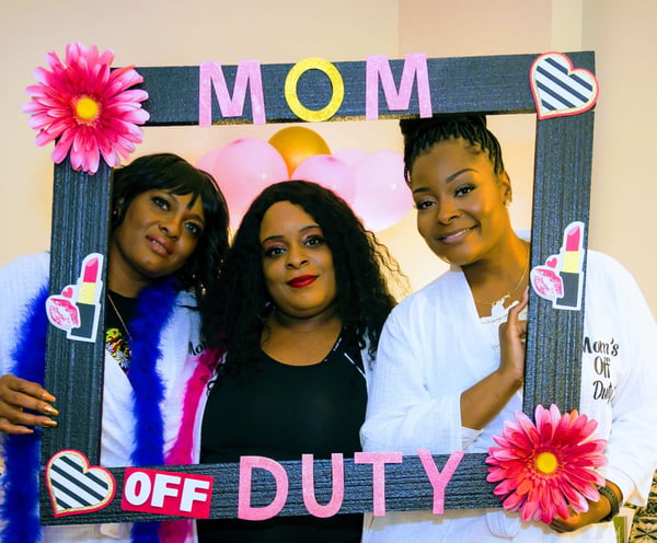 Mom Off Duty Spa Day