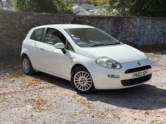 Fiat Punto 1.2 POP 2013(63 reg) Petrol Manual