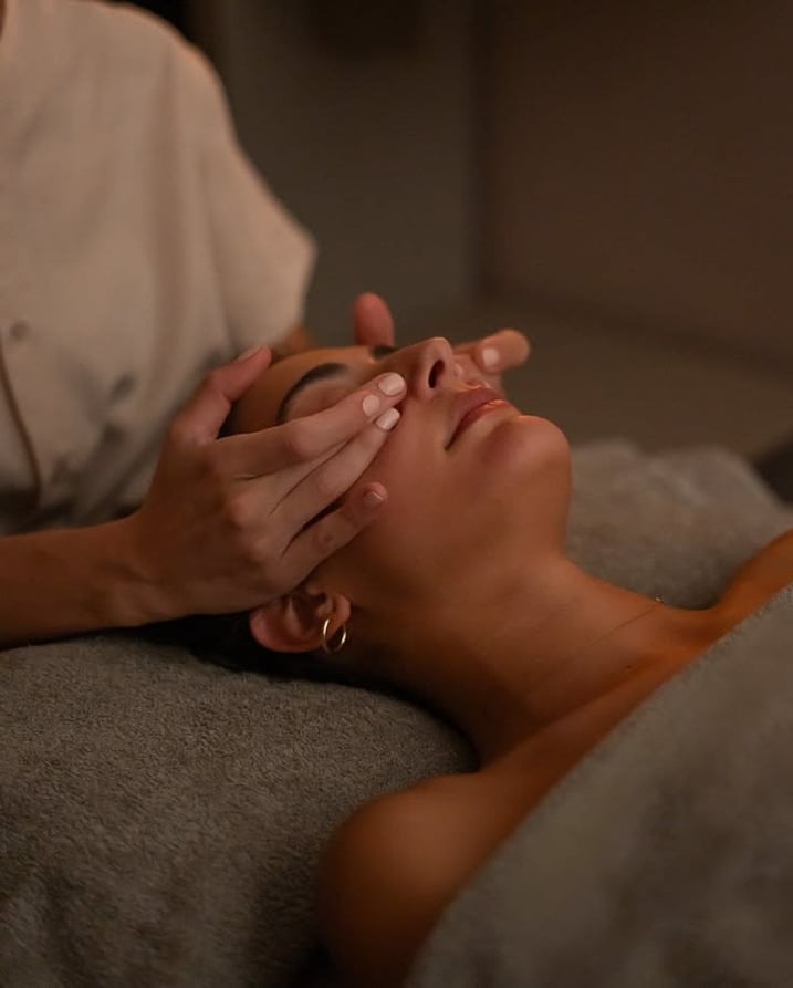The Treatment That Helped My Skin Look Smoother Without Heavy Makeup
