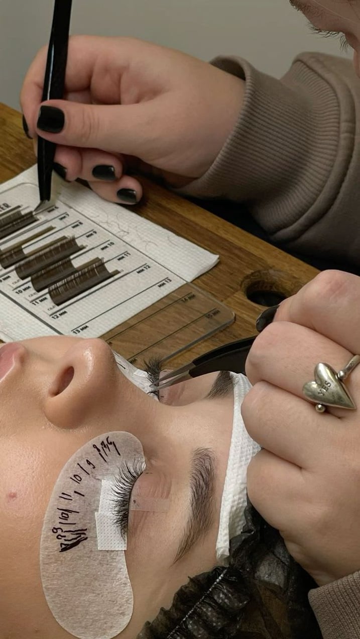 I Didn’t Realize My Lash Style Was Wrong for My Eye Shape